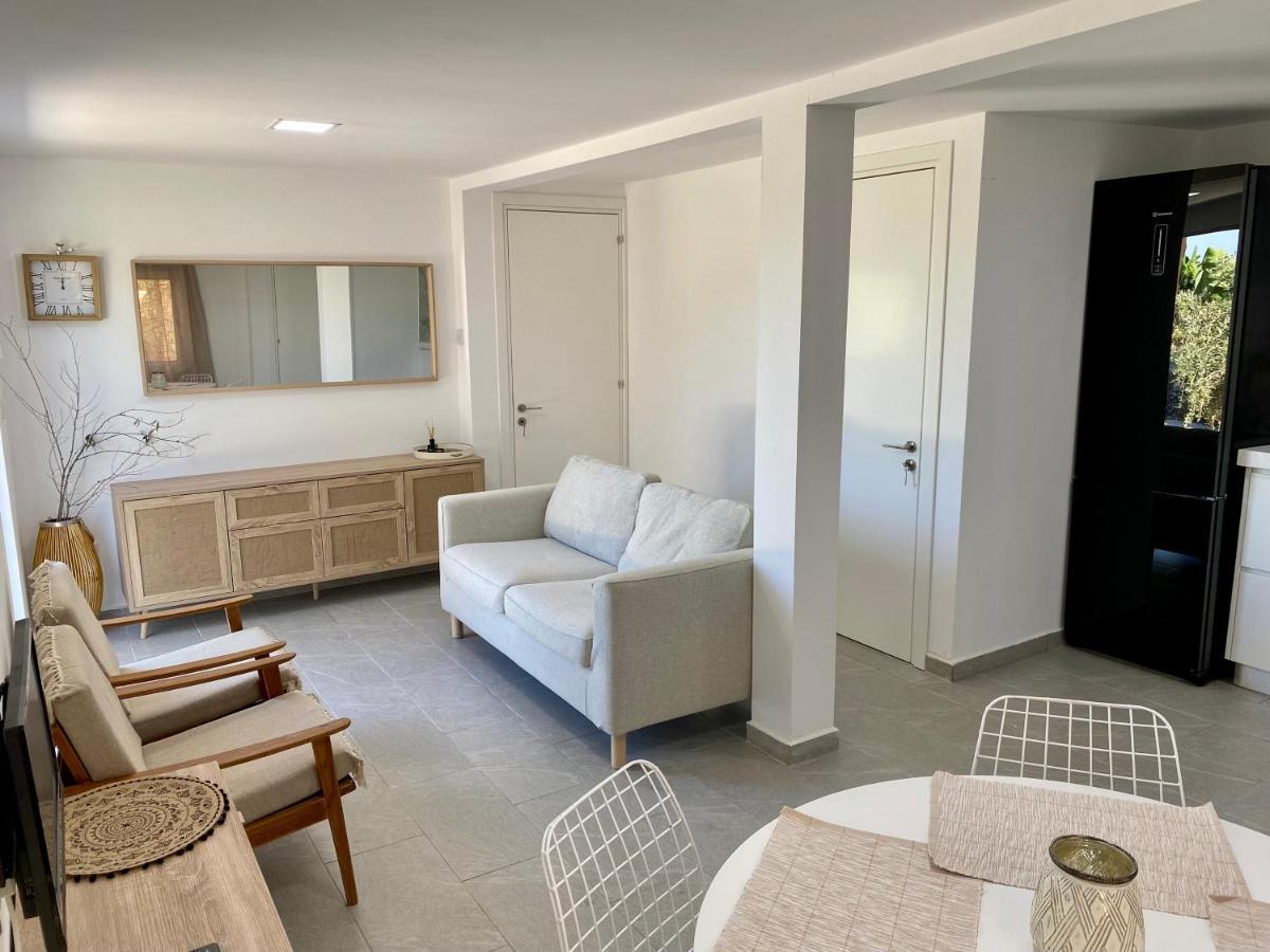 Ammos Luxury Suits And Residences Pegeia Exteriér fotografie